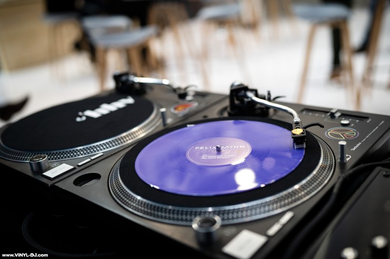 DJ für Ihren Messestand Düsseldorf