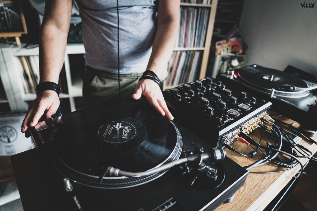 Vinyl auflegen