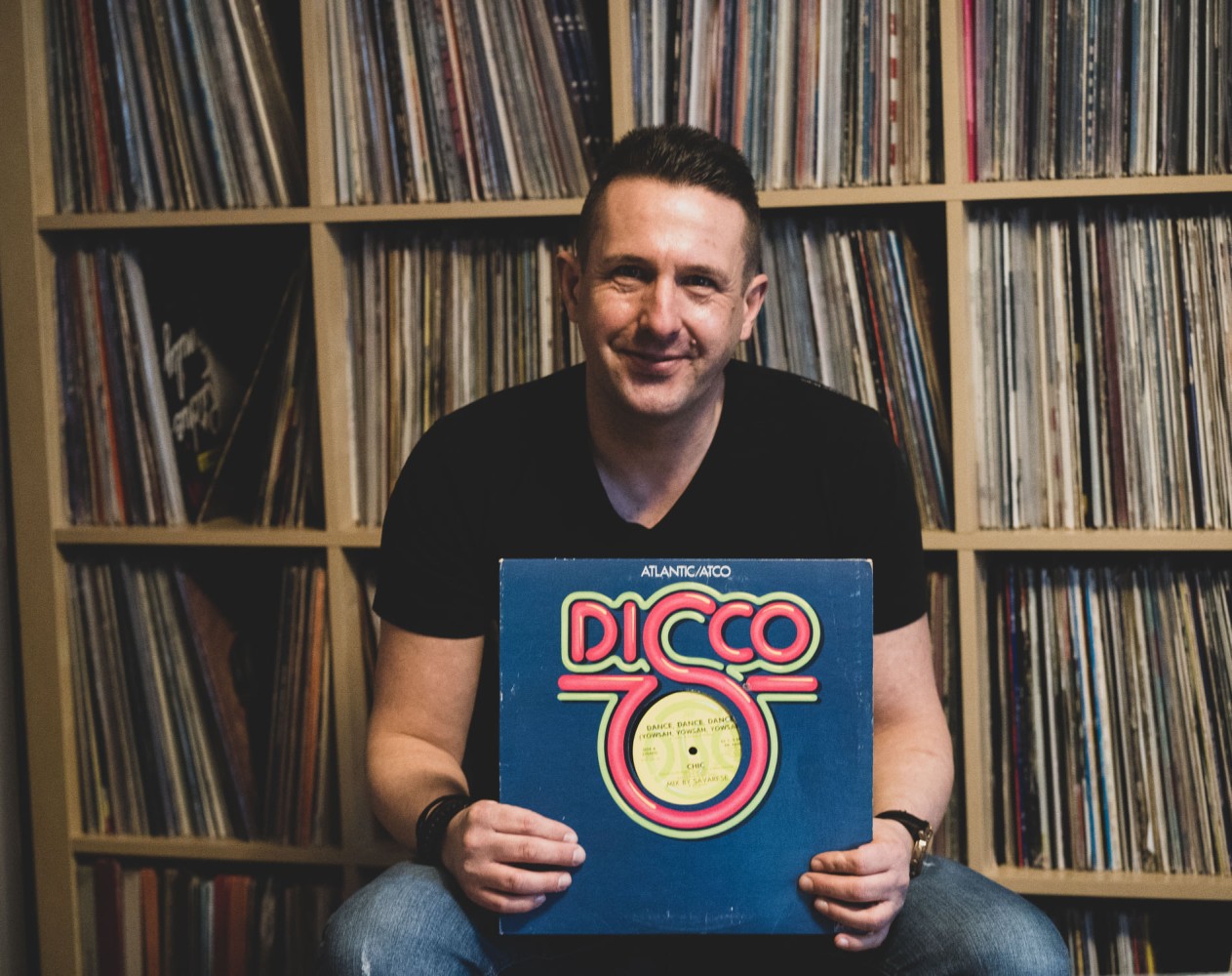 Suche nach Vinyl-DJ 